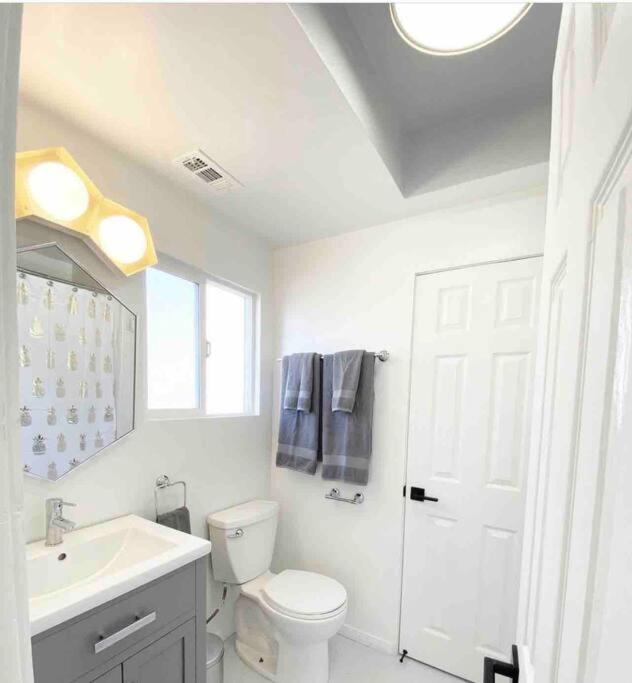 Crown Point Home W/ Cowboy Pool 2 Blocks To Bay San Diego Luaran gambar
