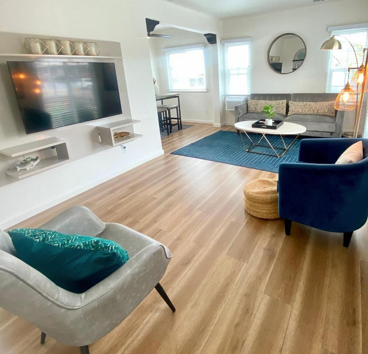 Crown Point Home W/ Cowboy Pool 2 Blocks To Bay San Diego Luaran gambar